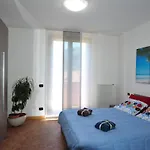 فيلة Between And Mountains