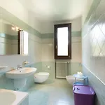 فيلة Between And Mountains Valbrona