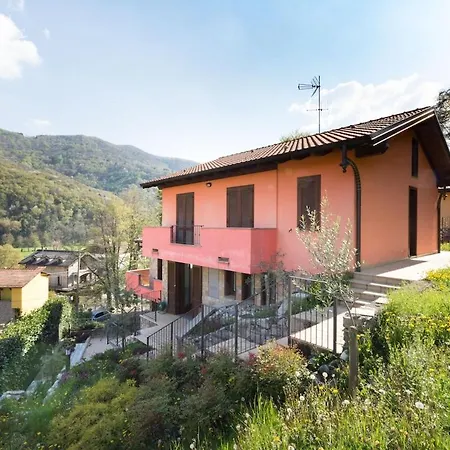 Between And Mountains Villa