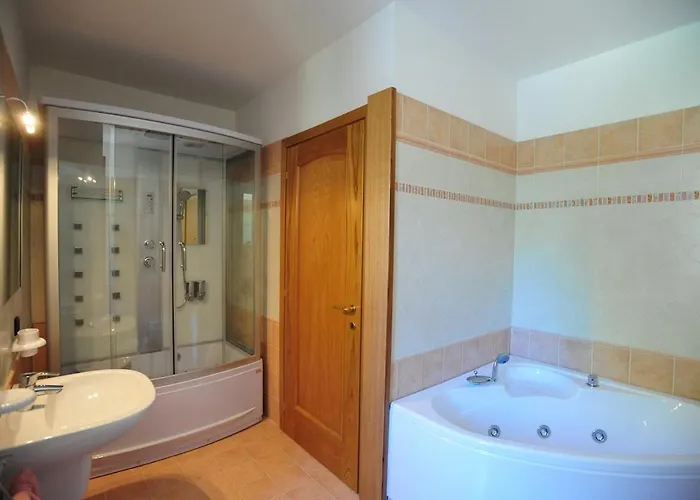 Between And Mountains Villa